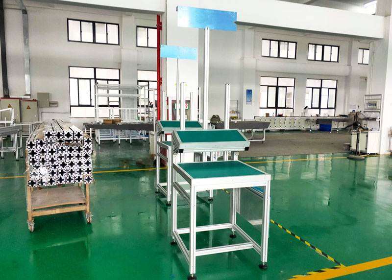 工業(yè)鋁型材工作臺(tái)定制，找設(shè)計(jì)注意的幾點(diǎn)