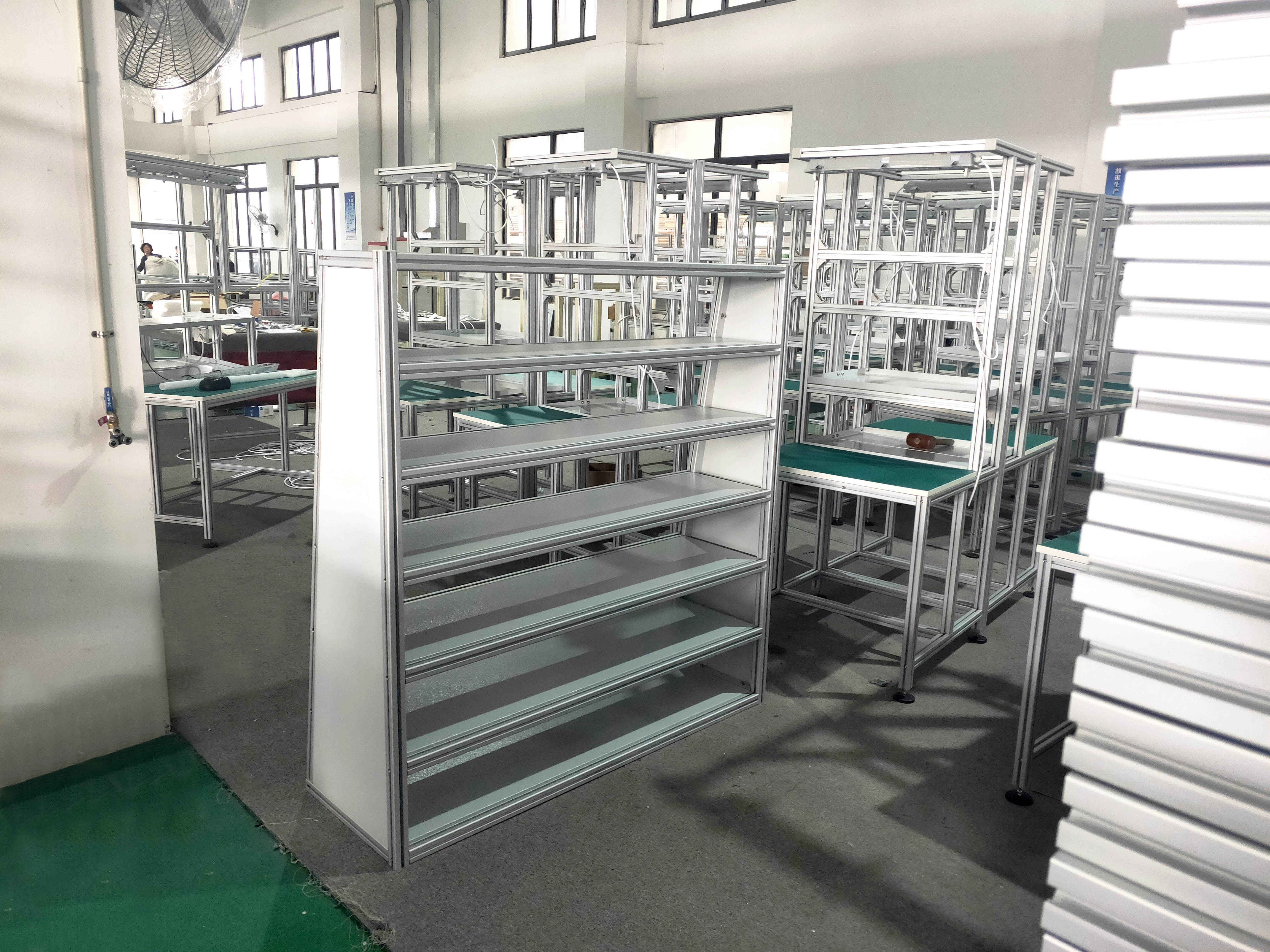 泰州鋁合金框架廠家，用8080型材搭建哪類框架？